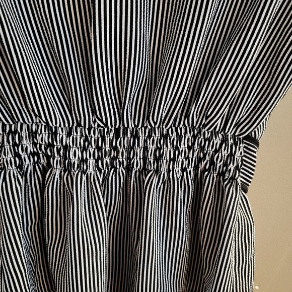 Monteau Chevron Blouse, size S - Picture 7 of 10